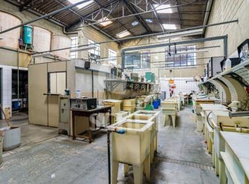 Comercial · 384m² · 2 Vagas · Galpão Comercial para locação de 250 m² no Brooklin.