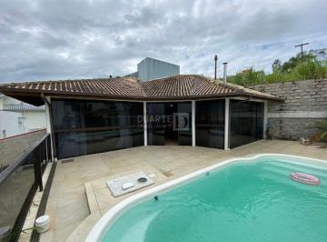 Casa · 236m² · 4 Quartos · 2 Vagas · Casa Alto Padrão em Pedra Branca, Palhoça/SC