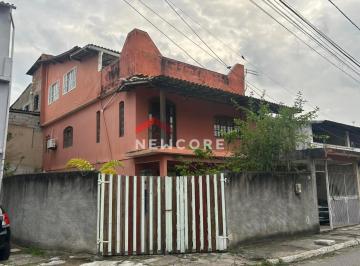Casa · 180m² · 3 Quartos · 2 Vagas · Casa em Rua Magali Santos - Parque Aeroporto - Macaé/RJ