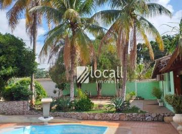 c51d7744183c9946b0fdf87b2556e1e25a133597 · Chácara com 10 dormitórios à venda, 7235 m² por R$ 1.200.000,00 - Estância Jóckei Club - São José do