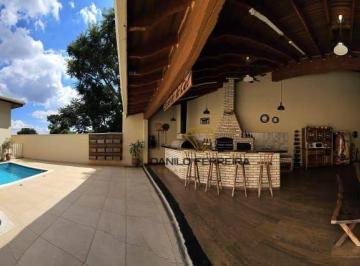 c2d266e5da6703c61c9061fcd96e9cdeb5f57f68 · Casa à venda no Condominio Parque do Varvito em itu , com ótima localização .