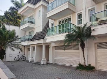 Casa de 4 quartos, São Paulo · Casa Alto Padrão à venda no Horto Florestal - 4 Suítes | Piscina | Lazer Completo 