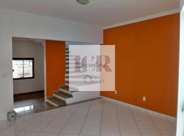 Casa · 200m² · 4 Quartos · 3 Vagas · Casa na Vila São Domingos perto do Jardim Gonçalves