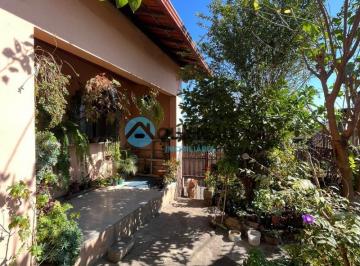 Casa de 3 quartos, Betim · Casa 3 quartos sendo um Suíte