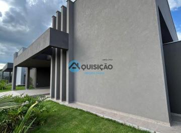 Casa de 4 quartos, Betim · Casa com Piscina 4 Quartos sendo 2 Suítes e 2 Semi-Suítes