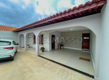 Casa , Ibiúna · O lar perfeito pra sua família no interior de São Paulo!
