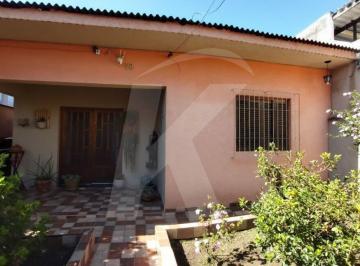 Casa · 147m² · 2 Quartos · 4 Vagas · Casa Térrea 2 Suítes, Quintal, Terraço, 4 Vagas de Garagem no Parque Edu Chaves