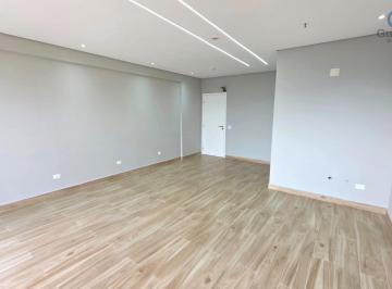 Comercial · 41m² · 1 Vaga · Alugo Sala Comercial, Banheiro Privativo, Andar Alto e Vista Livre, 01 vaga de g