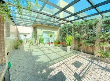 3c93536cf7df37b7af07c5eb3a8861f65f66172c · Bela Casa de 215m² na Aclimação com vista para o Parque, 3 Quartos, 4 Salas em Conceito Aberto, 2 va