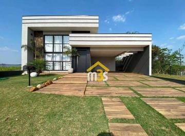 4dbacd7ae687af15c7efc69eb9b7d40899251be9 · Casa à venda, com 3 quartos e 200 m² por R$ 1.350.000,00