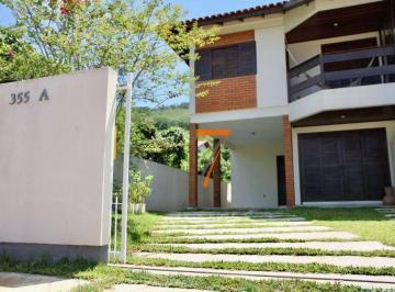 b3d044b200baf81fcd68759526fecc88033563b1 · Casa com 3 dormitórios à venda, 142 m² por R$ 1.800.000,00 - Praia Brava - Florianópolis/SC