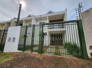 Casa · 172m² · 2 Quartos · 2 Vagas · Sobrado com 3 quartos à venda no Jd. Alice, próximo ao Ginásio Costa Cavalcanti