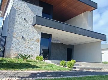 Casa · 207m² · 3 Quartos · 2 Vagas · Casa à venda - no Setor Central