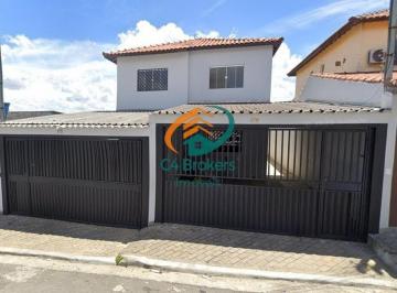Casa · 67m² · 2 Quartos · 2 Vagas · Sobrado de Rua em Vila Nova Bonsucesso - Guarulhos, SP