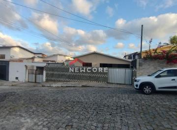Casa · 150m² · 3 Quartos · 2 Vagas · Casa em Rua Escritor José Vieira - Expedicionários - João Pessoa/PB