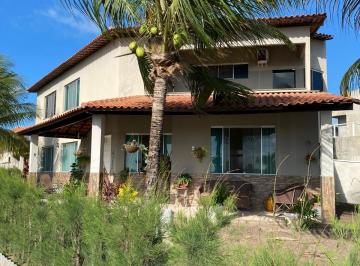 Casa de 4 quartos, Aracaju · Vendo excelente casa 4/4, 3 suítes, condomínio Costa Marina