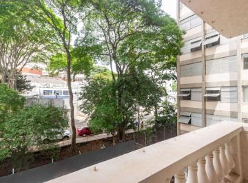 Apartamento · 128m² · 2 Quartos · 2 Vagas · Apartamento Oscar Freire reformado proximo metrô