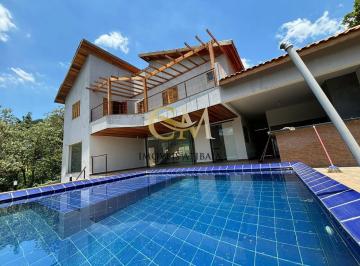 Casa · 1200m² · 4 Quartos · 4 Vagas · Casa de Condomínio com 4 Quartos e 6 banheiros à Venda