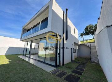 Casa · 600m² · 3 Quartos · 6 Vagas · Casa em Condomínio - Braganca paulista