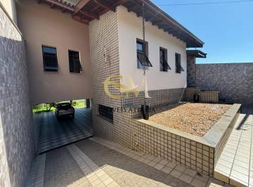 Casa · 327m² · 5 Quartos · 6 Vagas · Locação de imóvel no coração de Atibaia