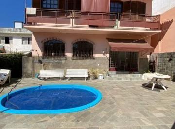 Casa · 335m² · 4 Quartos · 4 Vagas · CASA ÓTIMA LOCALIZAÇÃO