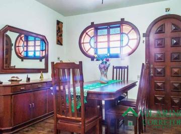 Casa · 209m² · 3 Quartos · 5 Vagas · CASA BEM LOCALIZADA NO BAIRRO RENASCENÇA