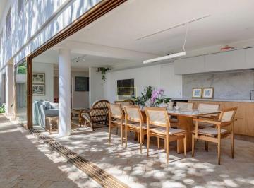 Casa · 427m² · 3 Quartos · 2 Vagas · Sobrado para Venda em Moema