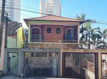 93656f08a4615fb062e1aa61b9fb6387b4969ed4 · SOBRADO  3 QUARTOS, 3 SUÍTES, 5 VAGAS GARAGEM