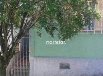 186d13b8cc00fd7a86e1c9c7f68b3405c861f6a1 · Imóvel com 2 casas no terreno!!!