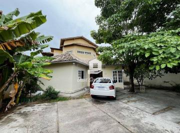 d438832a76b209b488bd556328ffe3bca8af1b1f · Casa a Venda Serra Grande - 850.000,00
