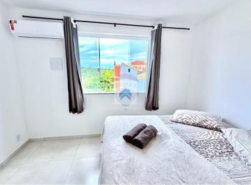 Casa · 90m² · 1 Quarto · Casa à venda em Armação dos Búzios, Rasa, com 1 quarto, com 90 m²