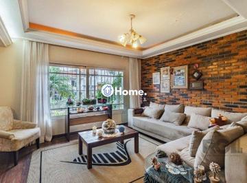 Casa · 242m² · 3 Quartos · 2 Vagas · Casa de 3 dormitórios, no bairro Espírito Santo