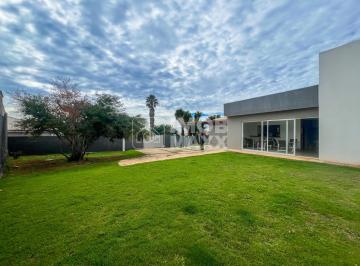Casa · 420m² · 4 Quartos · 8 Vagas · Casa em Arniqueira: 4 Dormitórios e 420m² por R$1.380.000