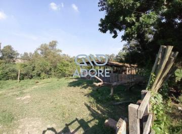 Rural · 400m² · 3 Quartos · 6 Vagas · Sitio à venda no Bairro Buru em Salto/SP. Esse imóvel possui: Casa Sede com: 2 dormitórios Sala Cozi