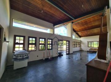 Casa · 680m² · 5 Quartos · 5 Vagas · Casa à venda no Condomínio Chácaras do Lago.