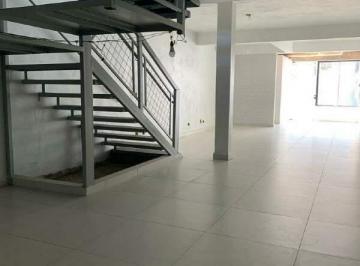 Comercial · 235m² · Salão comercial à venda na Vila Mac Knight em Santa Bárbara d'Oeste. 