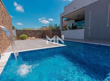Casa · 550m² · 3 Quartos · 6 Vagas · Casa à venda no Condomínio Terras de Mont Serrat em Salto/SP.