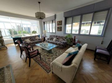 Apartamento · 270m² · 4 Quartos · 1 Vaga · Apartamento mobiliado com 4 dormitórios, sendo 1 suíte com closet, no bairro Moinhos de Vento