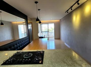 Apartamento · 63m² · 2 Quartos · 2 Vagas · Apartamento com 2 quartos sendo 1 suíte, sacada gourmet... 300m do Praia Clube