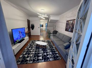 Casa · 194m² · 3 Quartos · 3 Vagas · Sobrado à Venda com 3 Suítes e Terraço Amplo - no Jardim Colombo