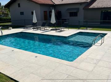 4d82097b1865848067828df57bcb147adc7dbf5b · Casa no Condomínio Village Castelo em Itu.