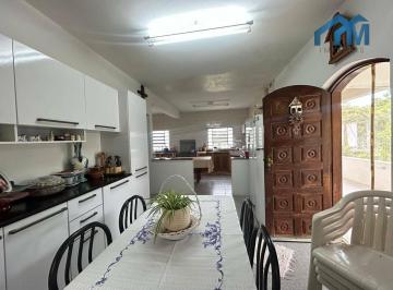da684748e30a21bfb782fd7269971594bceb2599 · Ampla Chácara no Bairro Buru – Salto/SP