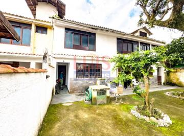 4badf51250f89bb675b0c0ccbf33528fcb1477b6 · Casa com 1 dormitório para alugar, 40 m² - Piratininga - Niterói/RJ