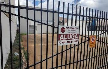 Comercial · 528m² · 8 Vagas · Salão comercial para alugar, 528 m² por R$ 11.000,00/mês - Zona 05 - Maringá/PR