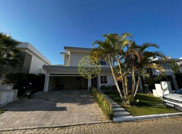 Casa · 270m² · 4 Quartos · Casa em Condomínio Fechado