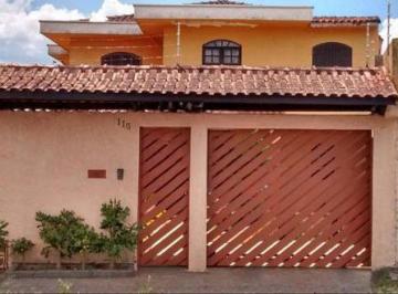 7d2fa4c1bfea53178821ab27ef5ef0ab.jpg · Sobrado de 380m² com 4 quartos