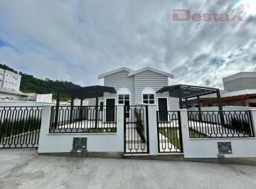 Casa · 80m² · 3 Quartos · 1 Vaga · Casa Geminada no Bairro Fundos - Biguaçu