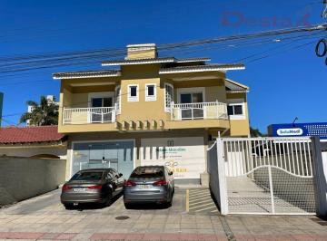 Casa · 320m² · 4 Quartos · 4 Vagas · Casa em Centro - Biguaçu, SC
