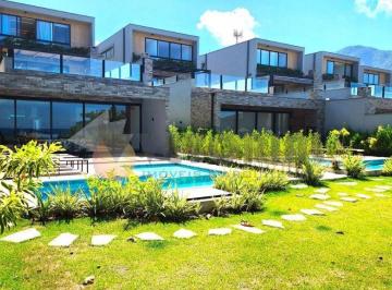 Casa de 4 quartos, São Sebastião · Linda Casa 4 Suítes Pé na areia em Maresias Litoral Norte São Paulo!!!