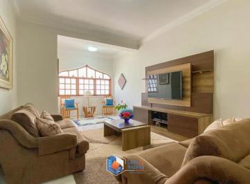 casa-tipo-para-venda-com-5-quartos-275m1733521075384taqbu.jpg · Casa para venda em Cambuci com 5 quartos, sendo 3 suítes, 275m²